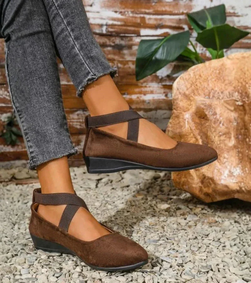 ECLATTÉ™| BALLERINE CHIUSE CON ZEPPA